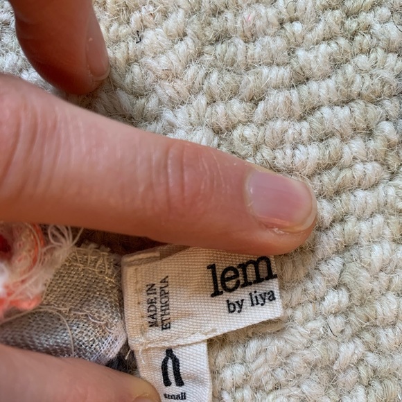 Lemlem off the shoulder beach top - Picture 3 of 4